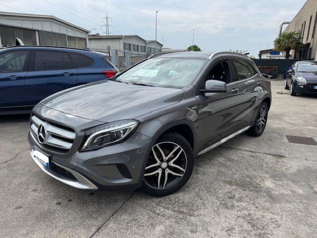 MERCEDES-BENZ GLA 200 usata, con Airbag laterali