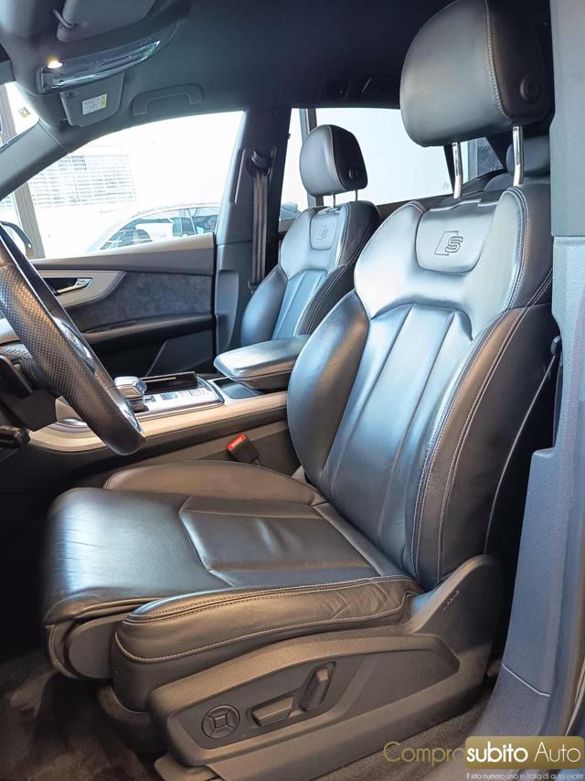 AUDI Q8 usata, con Park Distance Control