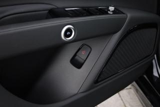MASERATI Grecale usata, con USB