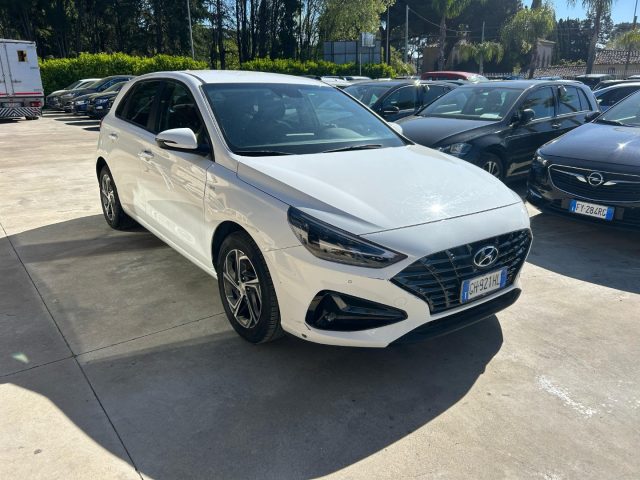 HYUNDAI i30 usata, con Airbag laterali