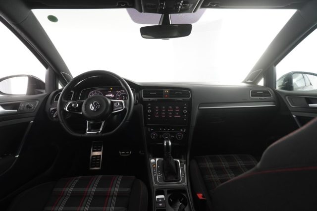 VOLKSWAGEN Golf usata 3