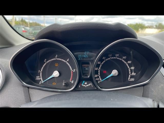 FORD Fiesta usata, con Chiusura centralizzata