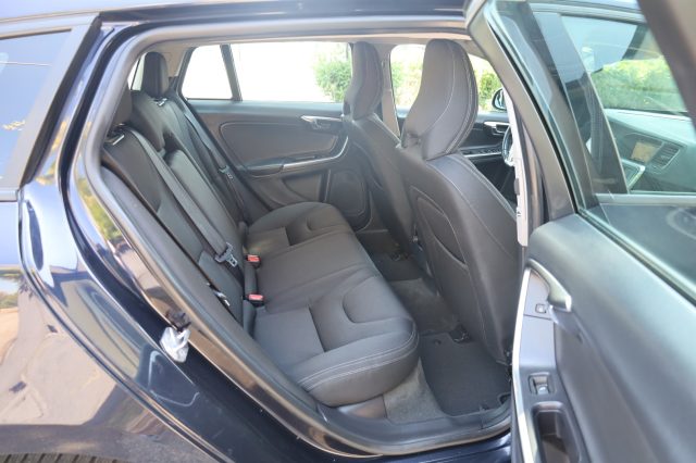 VOLVO V60 usata 105