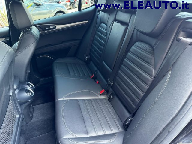 ALFA ROMEO Stelvio usata, con Interni in pelle