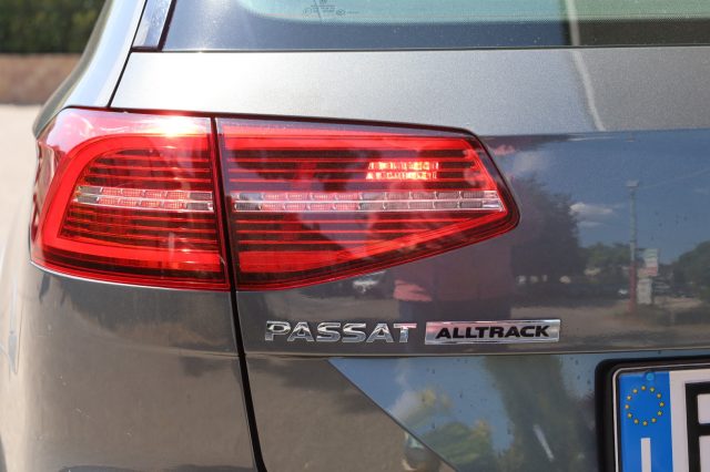 VOLKSWAGEN Passat Alltrack usata 112