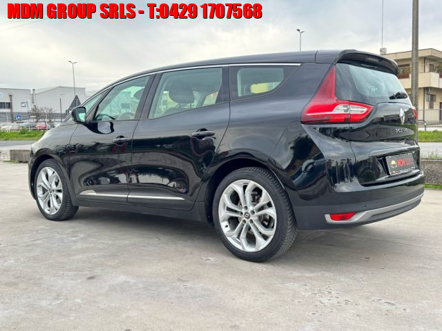 RENAULT Grand Scenic usata, con Autoradio