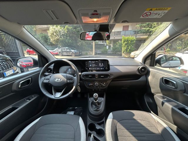 HYUNDAI i10 usata, con Autoradio