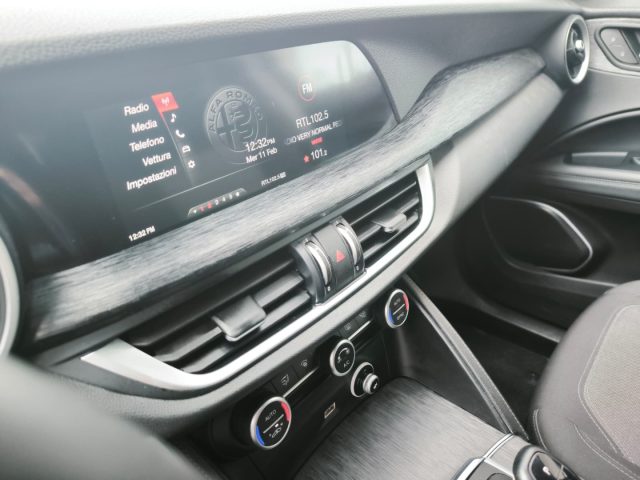 ALFA ROMEO Stelvio usata, con Cerchi in lega