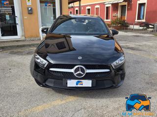 MERCEDES-BENZ A 180 usata, con Alzacristalli elettrici