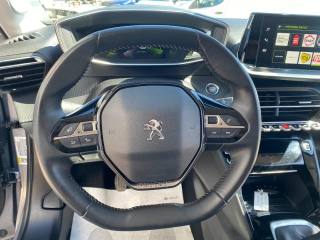 PEUGEOT 2008 usata, con Controllo automatico clima