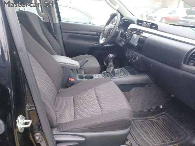 TOYOTA Hilux usata, con Chiusura centralizzata