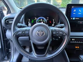 TOYOTA Yaris usata, con ESP