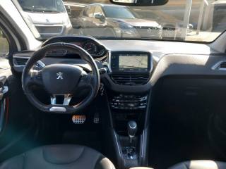 PEUGEOT 208 usata, con Airbag testa