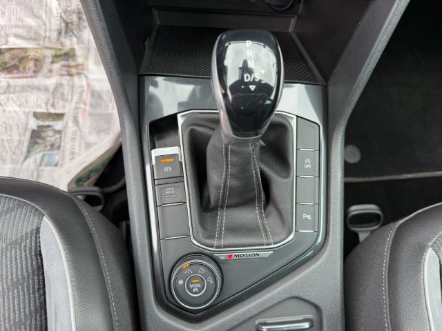 VOLKSWAGEN Tiguan usata, con Airbag testa