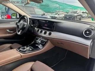 MERCEDES-BENZ E 220 usata, con Controllo trazione