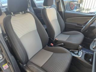 TOYOTA Yaris usata, con Servosterzo