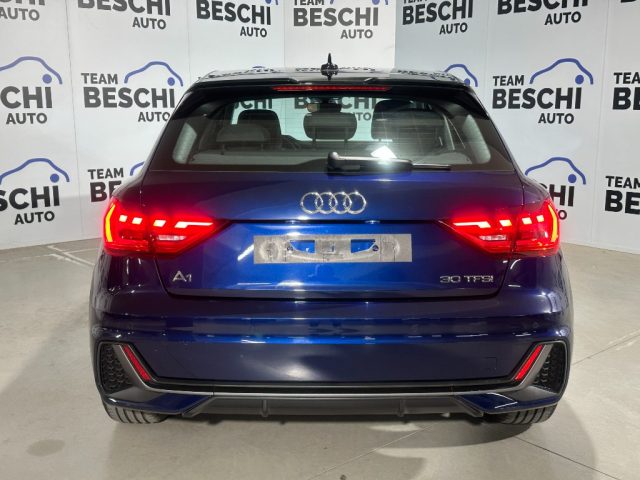 AUDI A1 usata, con USB