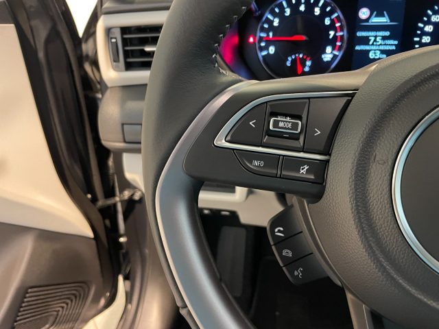 SUZUKI Swift usata, con Controllo automatico clima