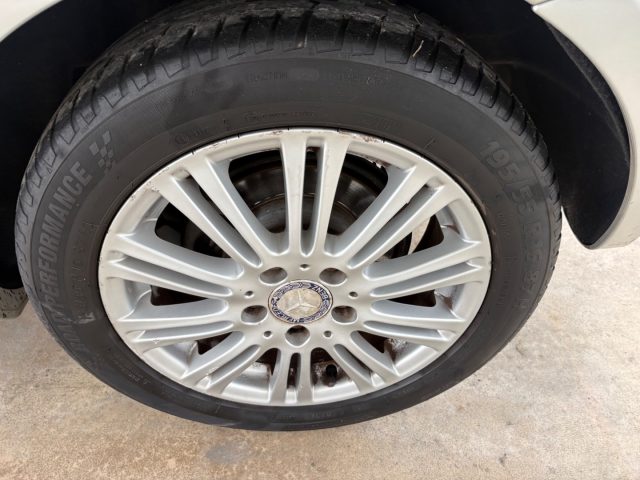 MERCEDES-BENZ A 160 usata, con Marmitta catalitica