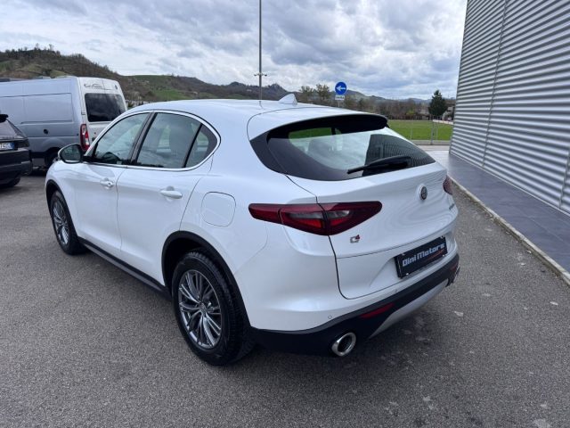 ALFA ROMEO Stelvio usata, con Autoradio