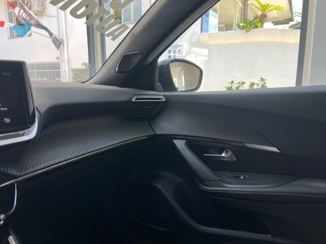 PEUGEOT 2008 usata, con Vivavoce