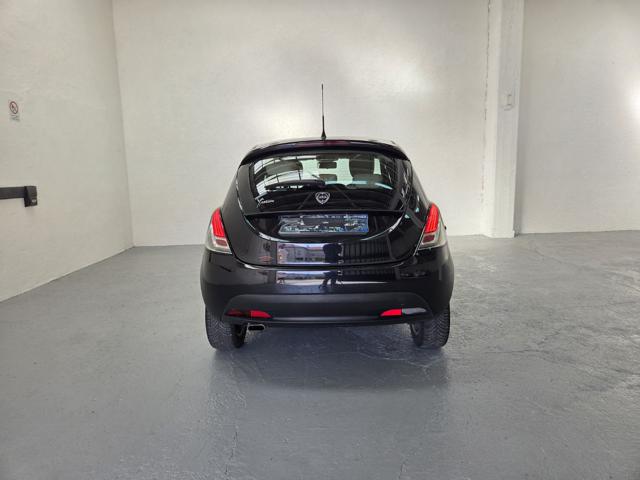 LANCIA Ypsilon usata, con Volante in pelle