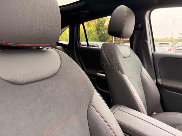 MERCEDES-BENZ GLA 200 usata, con Climatizzatore