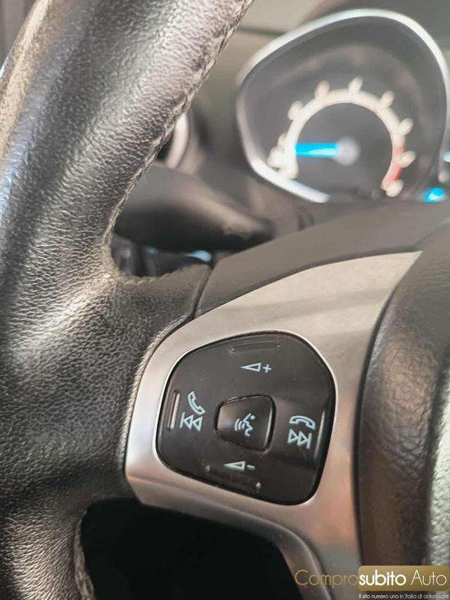 FORD Fiesta usata, con Sedile posteriore sdoppiato