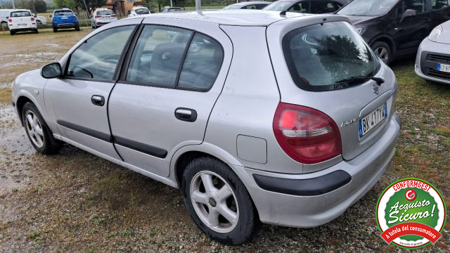NISSAN Almera usata, con Servosterzo