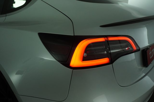 TESLA Model 3 usata 14