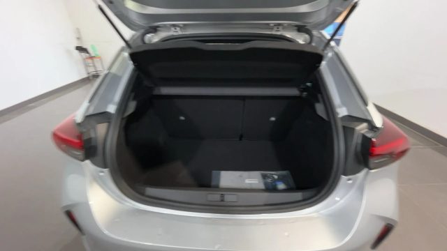 OPEL Corsa usata, con Cruise Control