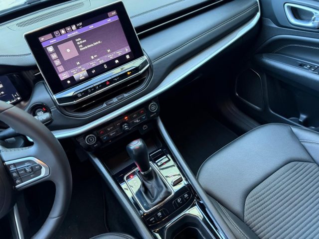 JEEP Compass usata, con Bluetooth