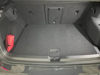 VOLKSWAGEN Golf usata, con Volante in pelle