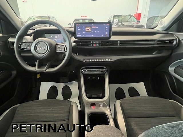 JEEP Avenger usata, con Luci diurne LED