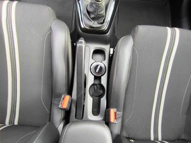 OPEL Corsa usata, con Servosterzo