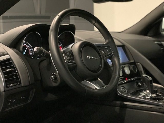 JAGUAR F-Type usata, con Boardcomputer