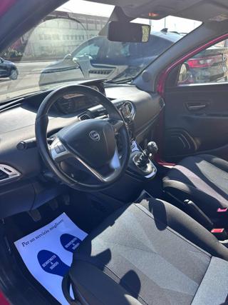 LANCIA Ypsilon usata, con Controllo trazione