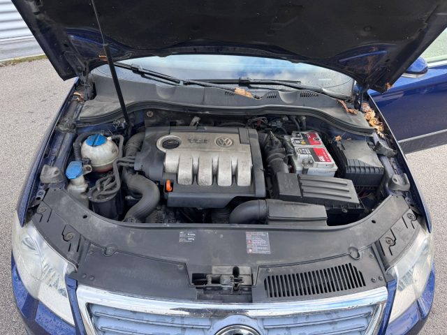 VOLKSWAGEN Passat Variant usata, con Fari Xenon