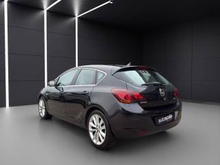 OPEL Astra usata, con Airbag laterali