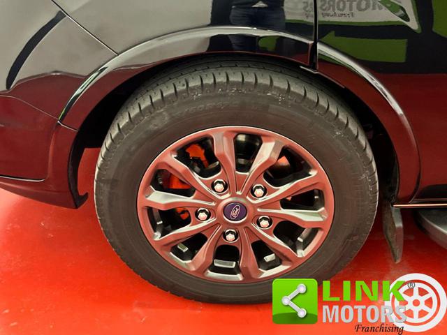 FORD Tourneo Custom usata 22