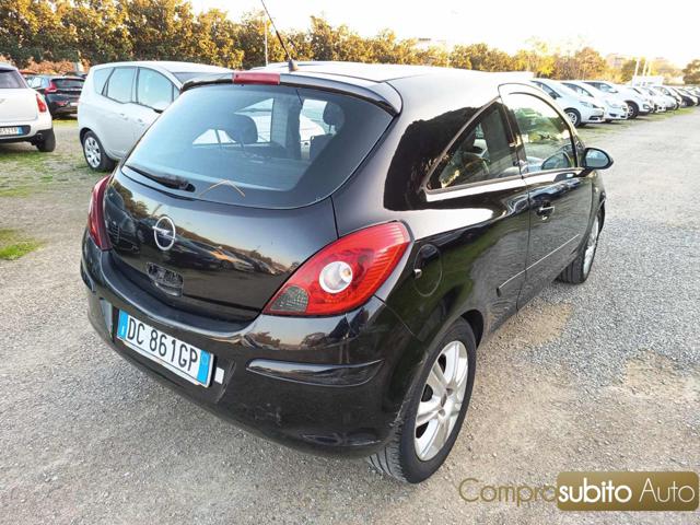 OPEL Corsa usata, con Airbag Passeggero