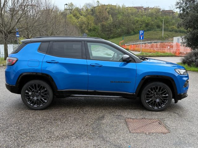 JEEP Compass usata, con Alzacristalli elettrici