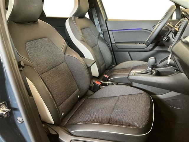 RENAULT Captur usata, con Sistema di navigazione