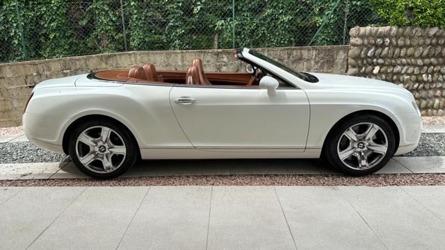 BENTLEY Continental usata 29