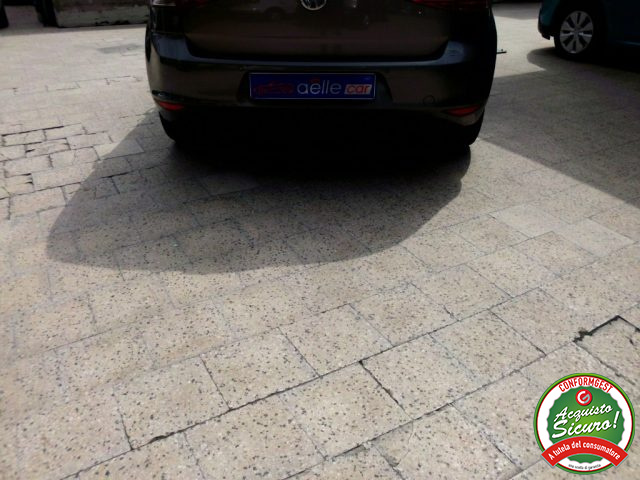 VOLKSWAGEN Golf usata, con Ski bag