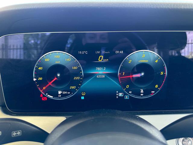 MERCEDES-BENZ E 200 usata, con ESP