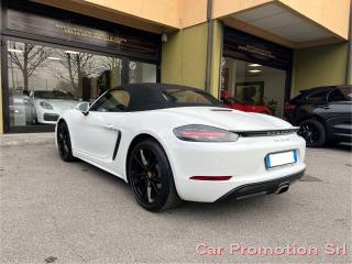 PORSCHE 718 Spyder usata, con Autoradio