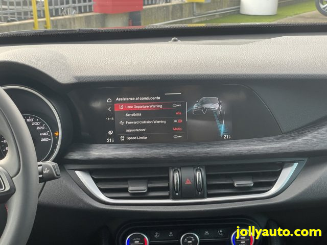 ALFA ROMEO Stelvio usata, con Sistema di navigazione