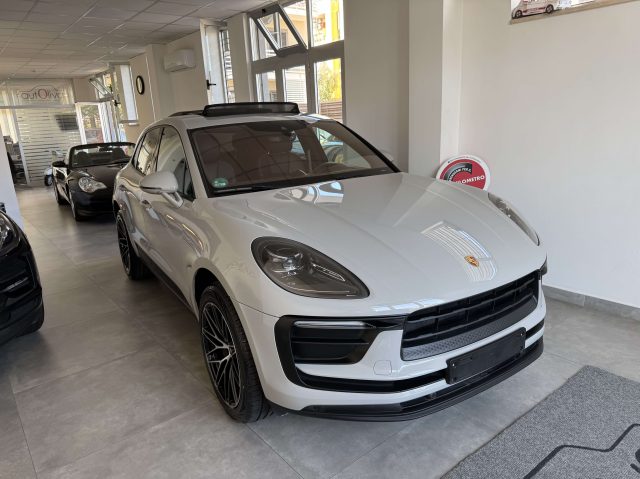 PORSCHE Macan usata, con Airbag