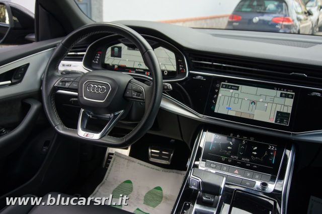 AUDI Q8 usata, con Chiusura centralizzata